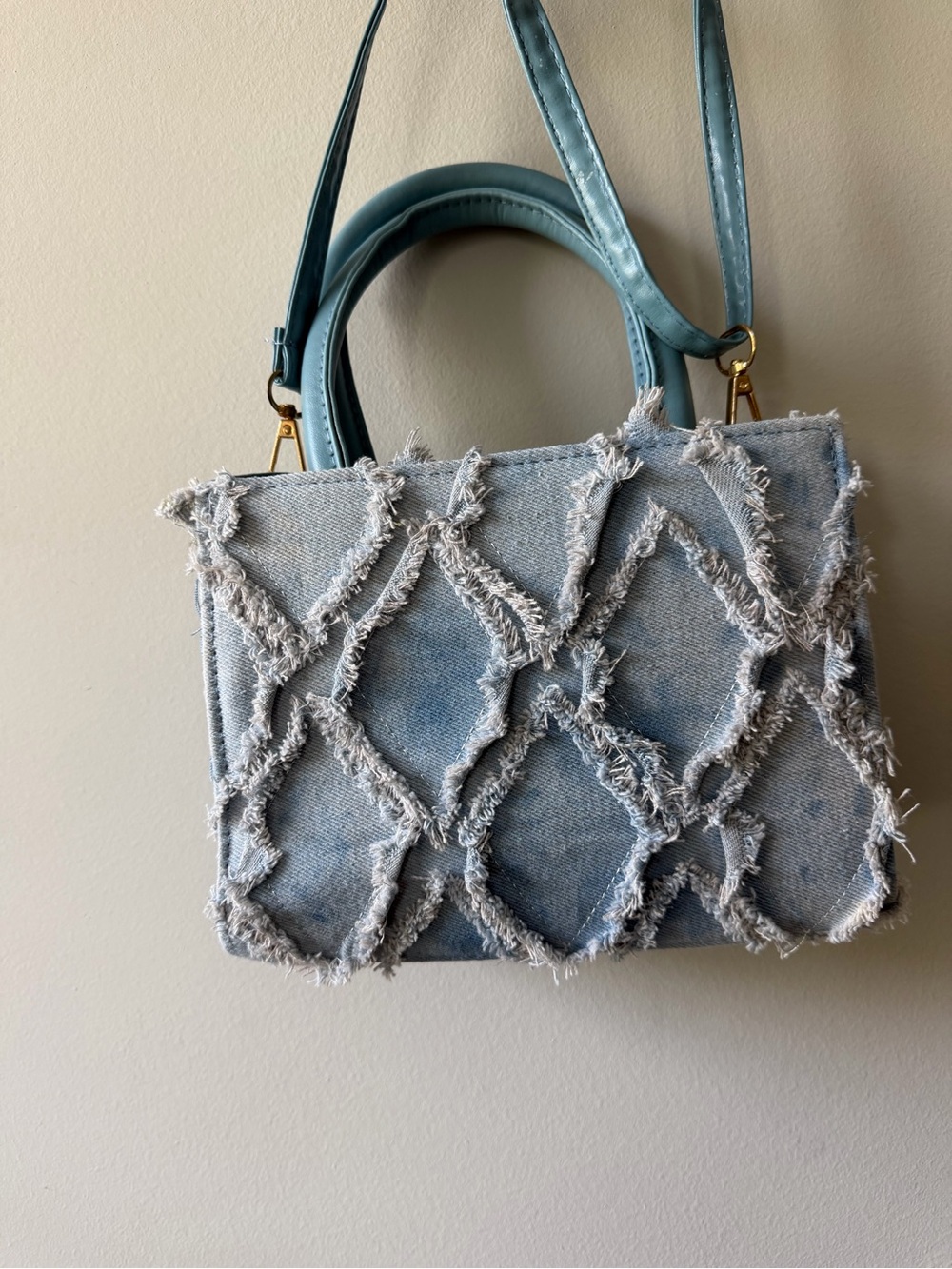 Light Blue Denim Frayed Pattern Tote Bag - Picture 3 of 4